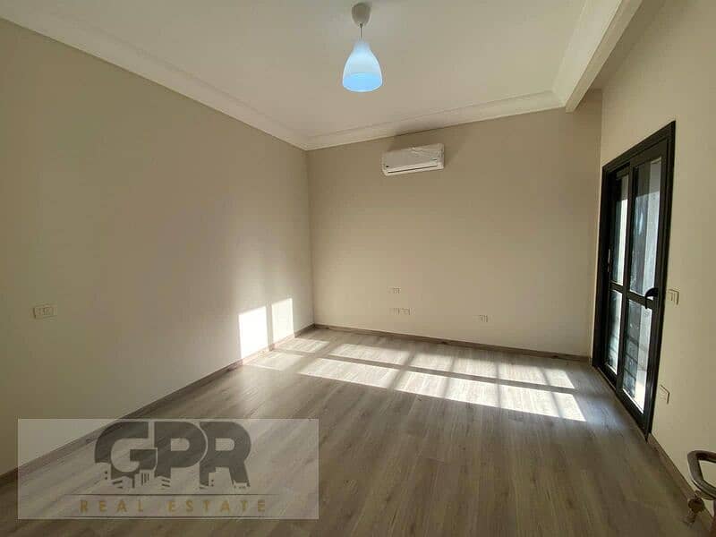 Apartment For Sale Fully Finished in La Vista Patio 7 New Cairo 4