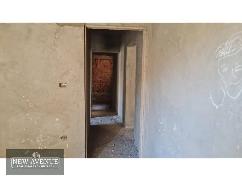 Apartment 135 m eter for sale in New Cairo prime location Delivered in AL ashrafeya compound 4