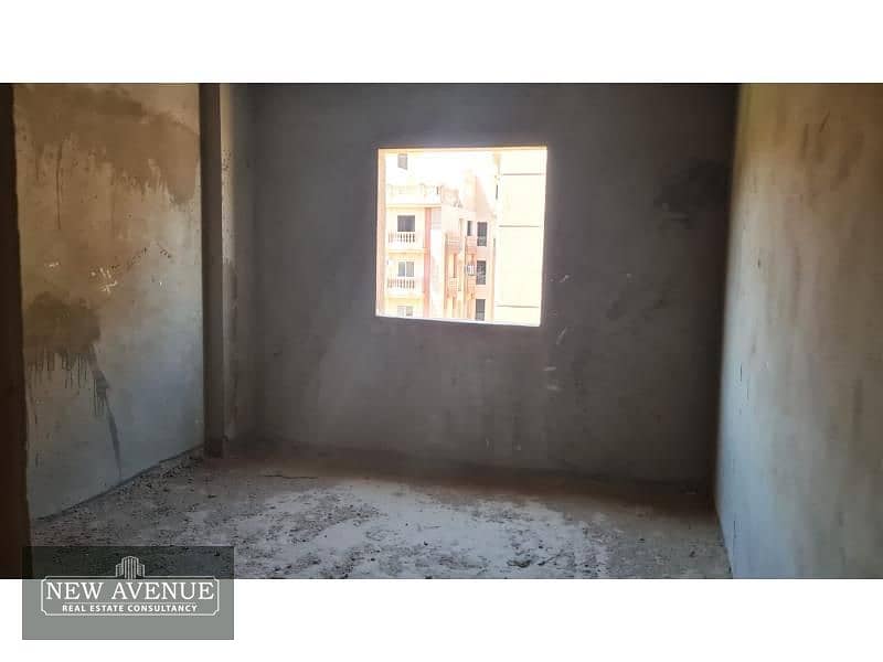 Apartment 135 m eter for sale in New Cairo prime location Delivered in AL ashrafeya compound 6