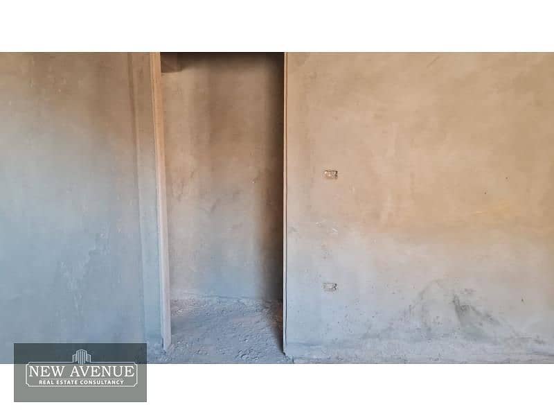 Apartment 135 m eter for sale in New Cairo prime location Delivered in AL ashrafeya compound 8