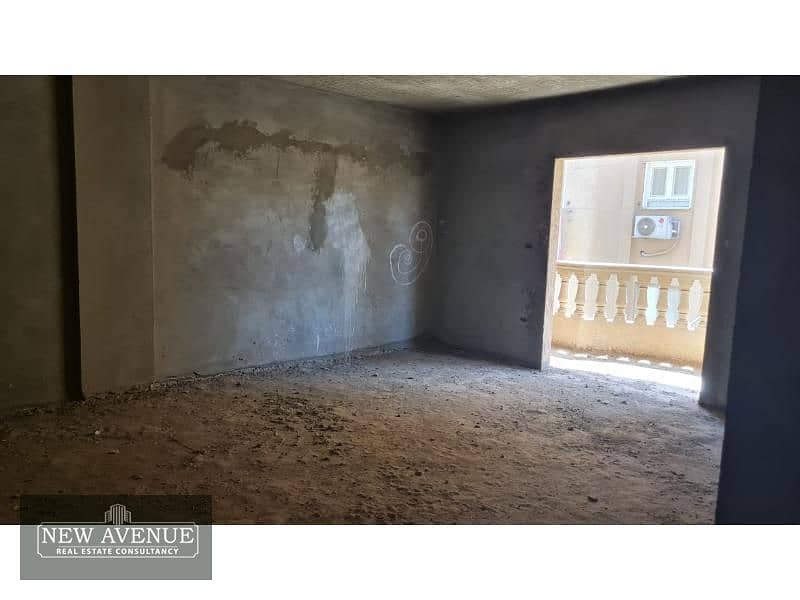 Apartment 135 m eter for sale in New Cairo prime location Delivered in AL ashrafeya compound 9