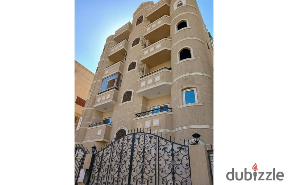 Duplex for sale, 260m+140m/L+120mgarden in New Cairo,Southern investors - 0