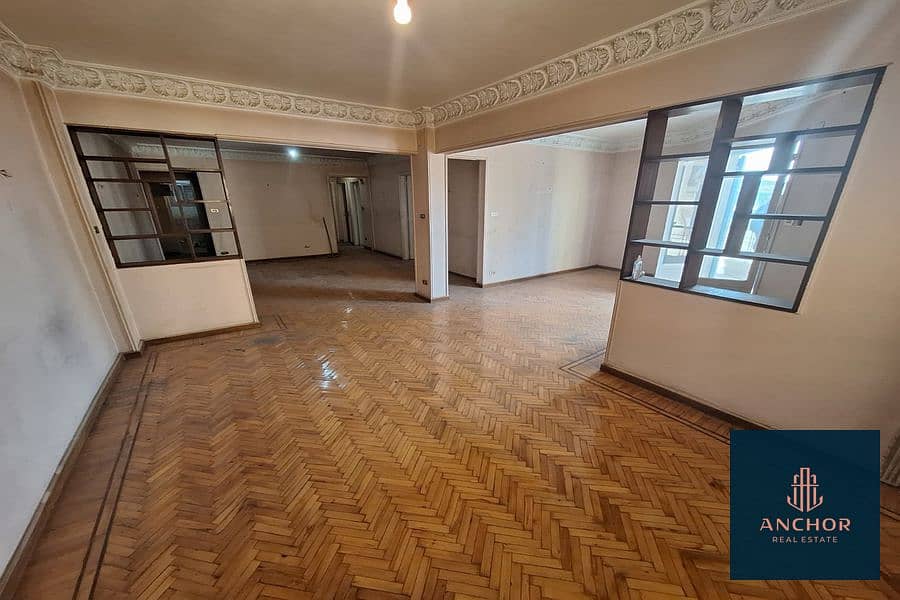 شقة شقة للبيع أمام المترو مباشرة في شارع التحرير الرئيسي استلام فوري | Apartment For Sale In Front of METRO in Main Al Tahrir Street 1