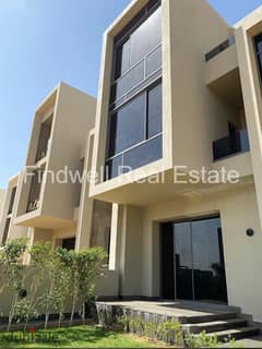 Waterway villas Twin house For Sale  Compound Villas Only - New Cairo