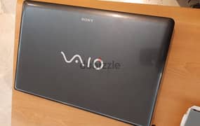 Sony Vaio  لاب توب