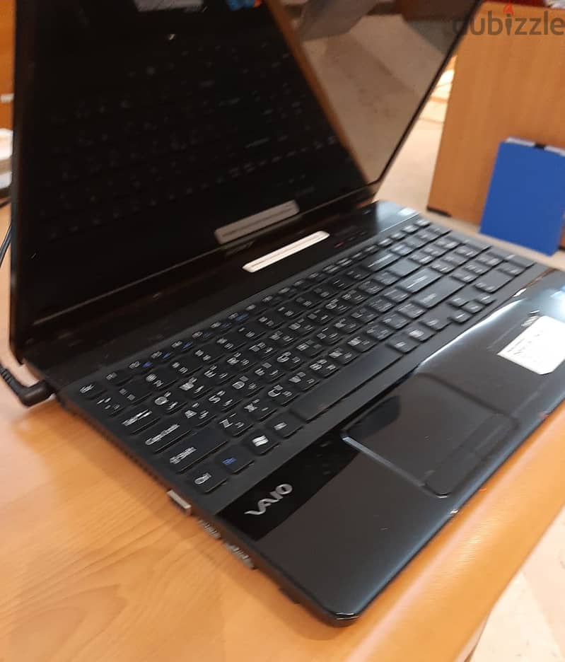 Sony Vaio  لاب توب 7