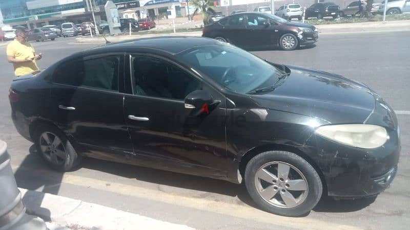 Renault Fluence 2013 1