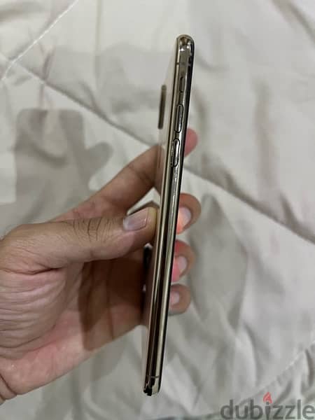 iphone xs max used like new 2