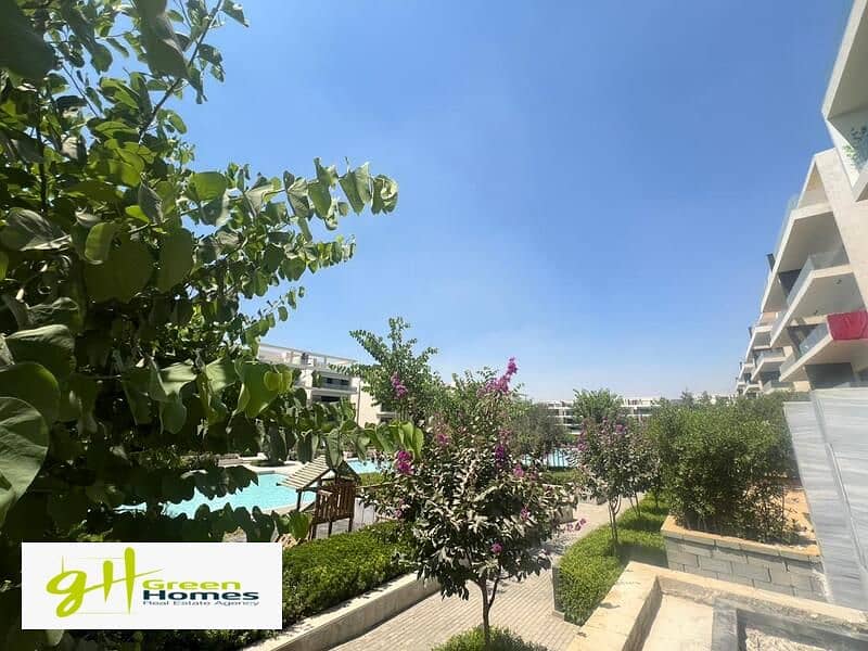 Amazing Apartment 191M with garden for sale in lake view residence with very prime location 13