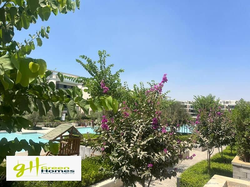 Amazing Apartment 191M with garden for sale in lake view residence with very prime location 14