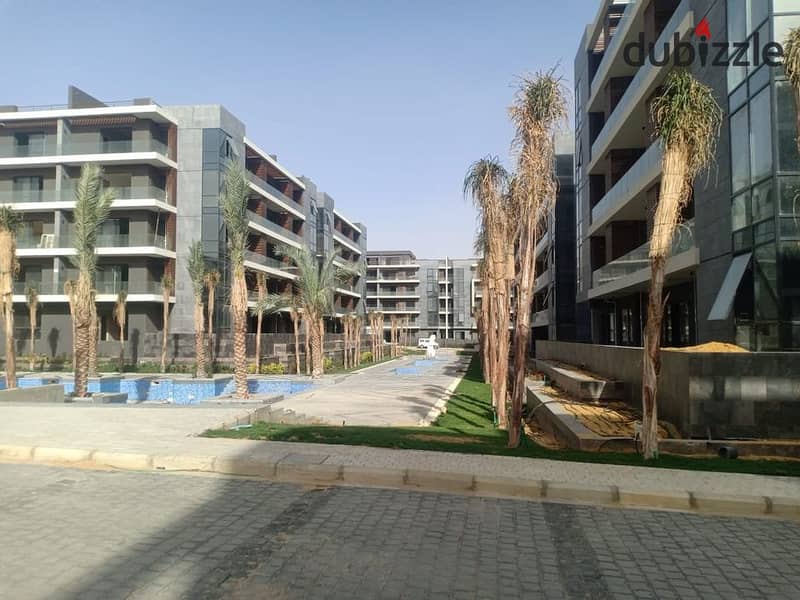 Apartment with garden, semi-finished, lowest price in Patio Oro 7