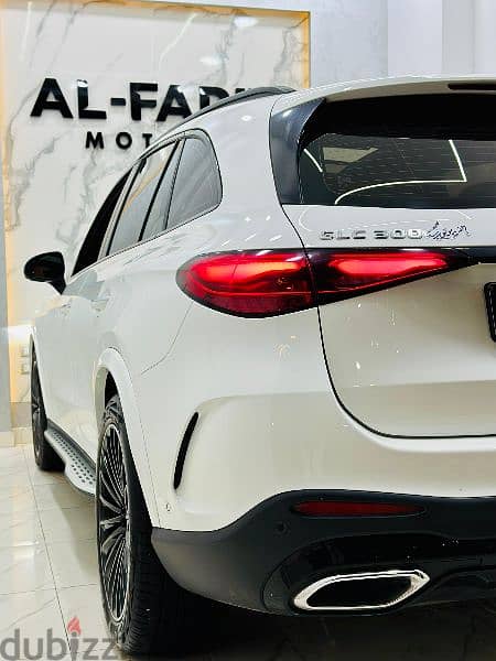 مرسيدس GLC 300 2023 AMG كسر زيرو 5,000KM ادفع 1,800 وقسط الباقى 7