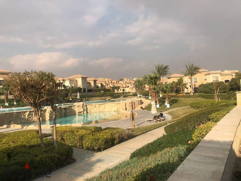 Villa for sale, 205m ready for viewing, in Stone Park, New Cairo 4