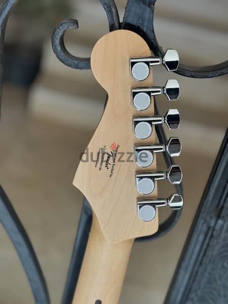 electric guitar fender/squier new 7