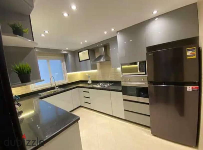 للبيع شقة 175م لقطة فى كمبوند جاذبية 6 اكتوبر For sale apartment 175 m in Ghadaba 6th of October Compound 4