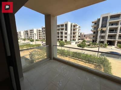 Apartment with immediate receipt for sale in New Cairo, Address East Compound, from Dorra Company, at less than the company price, at 2 million, in in