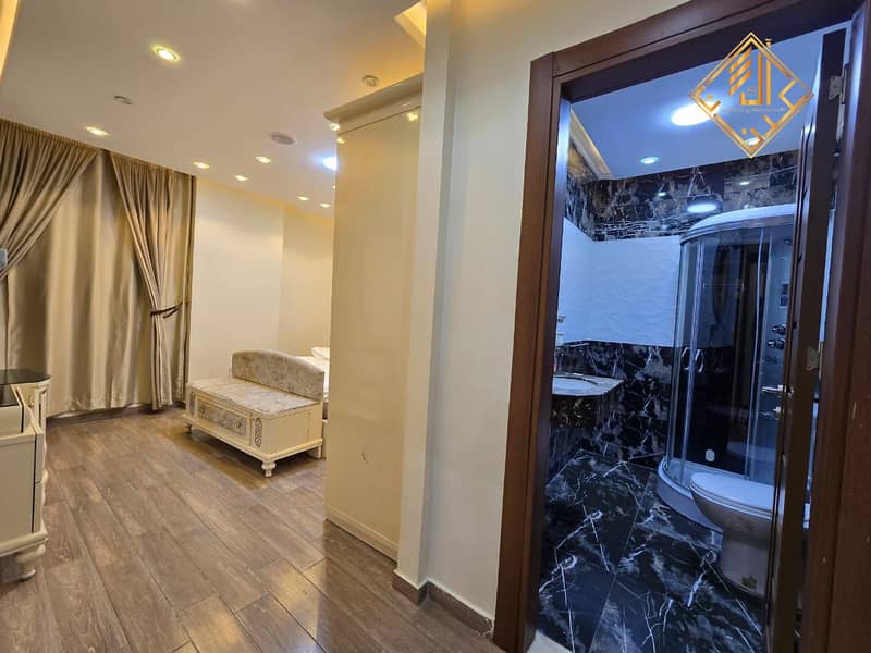 Luxury hotel apartment for sale in a prime location in Ali Mossadegh Square 11