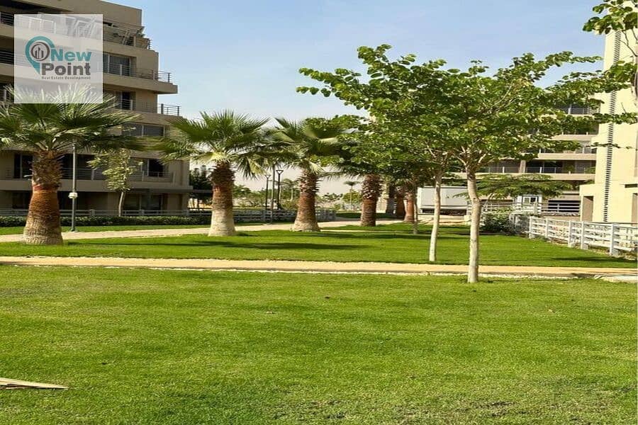 3-bedroom apartment with garden for sale, ultra-super luxurious, finished, in Palm Hills New Cairo Compound 4