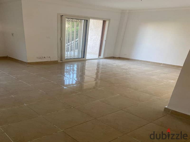 Apartment for sale in Madinaty ground floor 189m with a 60m garden view garden company finishing B11 2