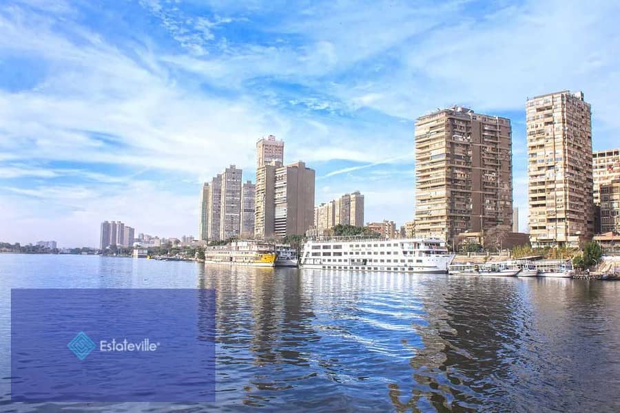 Land area of ​​2000 meters with a facade of 32 meters registered in the real estate registry, first row on the Nile Corniche in Maadi 0