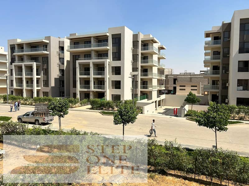 3-room apartment for sale, immediate delivery (fully finished) in the heart of the Fifth Settlement 2