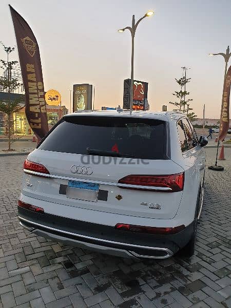 Audi Q7 2023 16