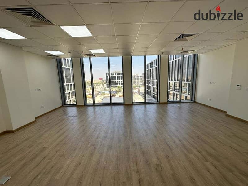 With the lowest down payment, I own a fully finished administrative office of 117 m in Sheikh Zayed Cityباقل مقدم امتلك مكتب اداري 117 م متشطب بالكامل 1