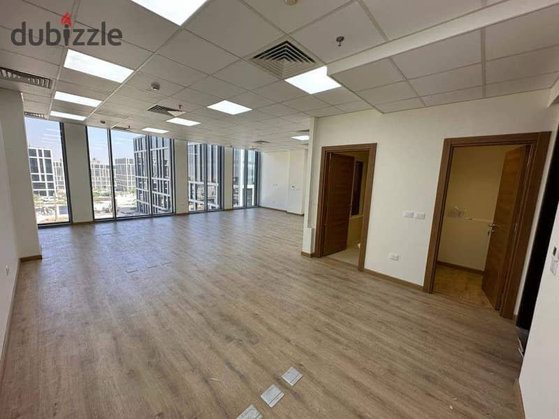 With the lowest down payment, I own a fully finished administrative office of 117 m in Sheikh Zayed Cityباقل مقدم امتلك مكتب اداري 117 م متشطب بالكامل 2