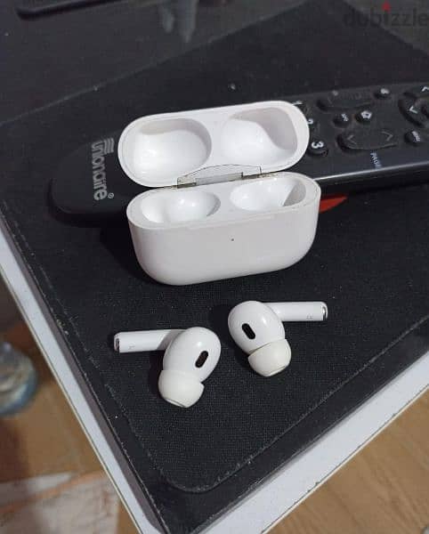 AirPods Pro (2nd generation) 4