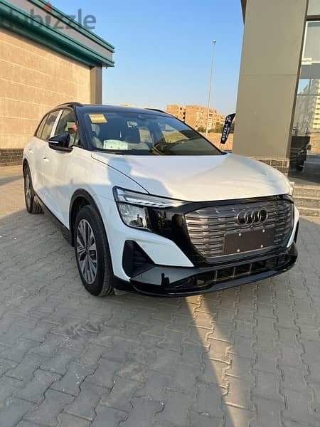 Audi Q5 E-Tron 2023 8