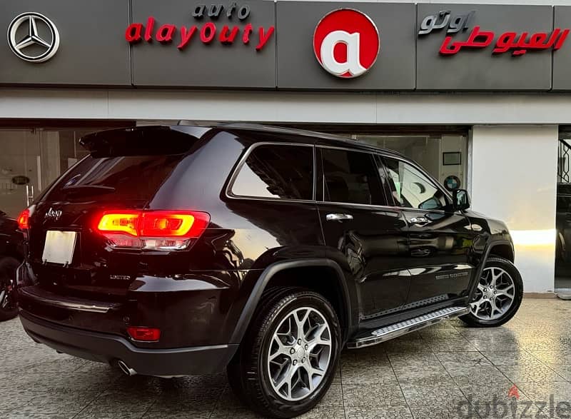 jeep grand cherokee 2022 3