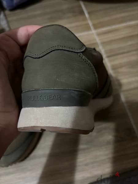 used original shoes 9