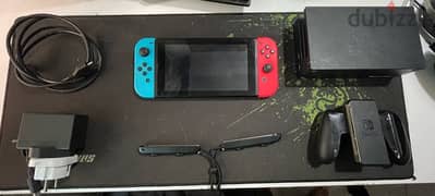 Nintendo switch v1 بحاله ممتازه