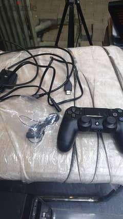 play station 4 1T Pro