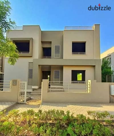 Villa for sale at the old price in the Fifth Settlement, Sur B, Hyde Park Sur