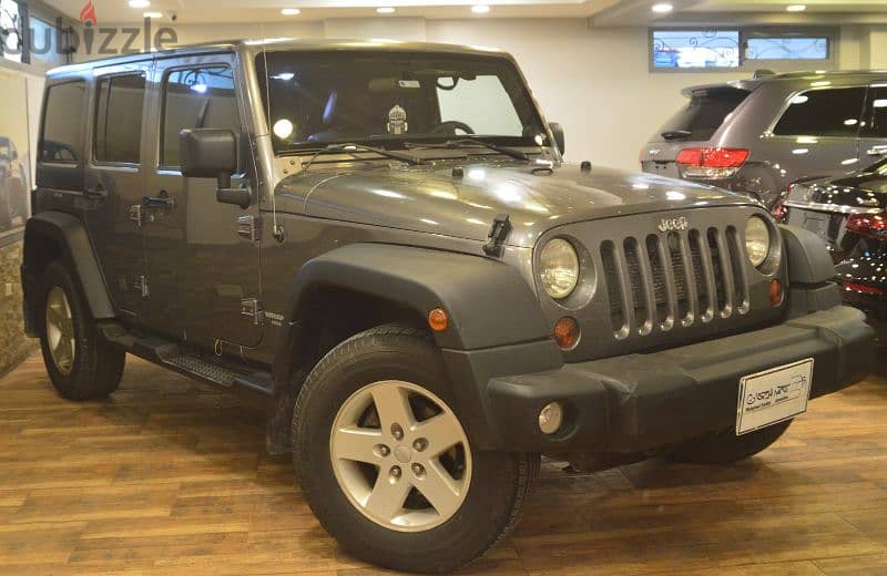 Jeep Wrangler Limited 4X4 Model2012 1