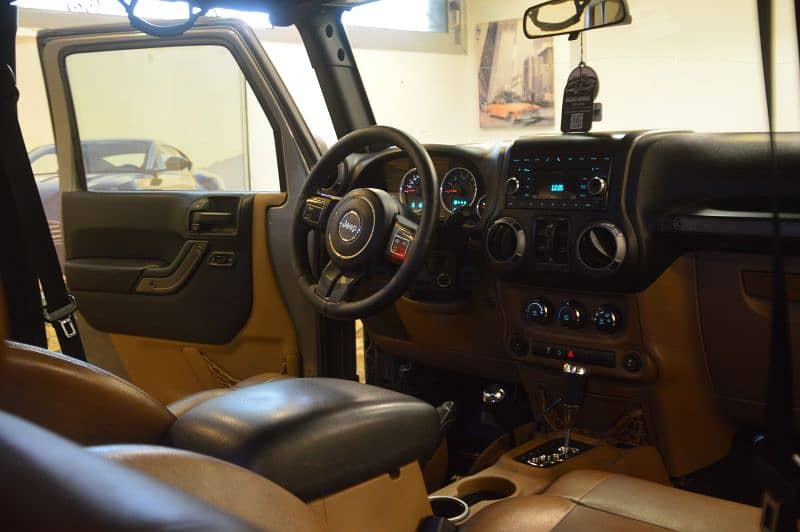 Jeep Wrangler Limited 4X4 Model2012 6