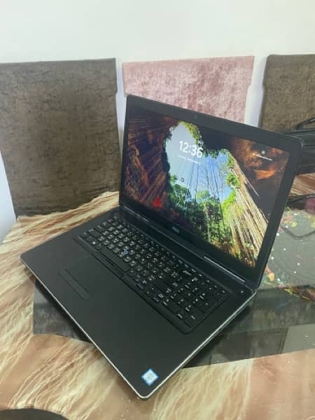 لاب dell precision 7720استيراد امكانيات جبارة فيه ٢كارت شاشه 4