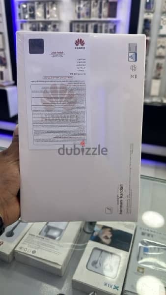 Huawei matepad 128 giga  متبرشم بالضمان المصري 2