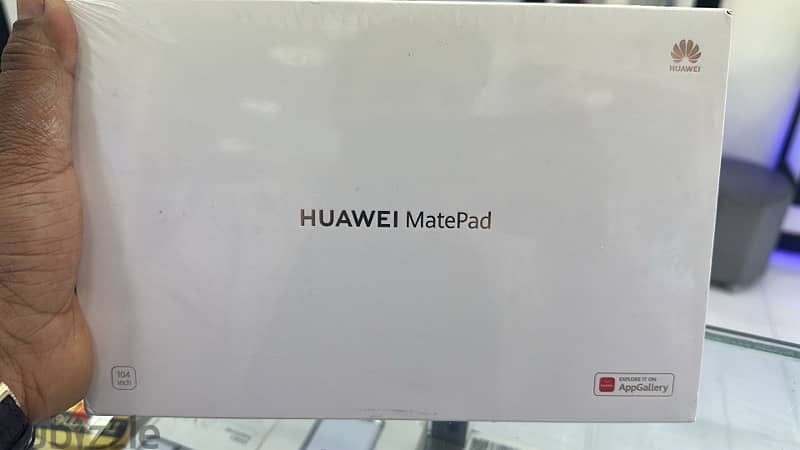 Huawei matepad 128 giga  متبرشم بالضمان المصري 3