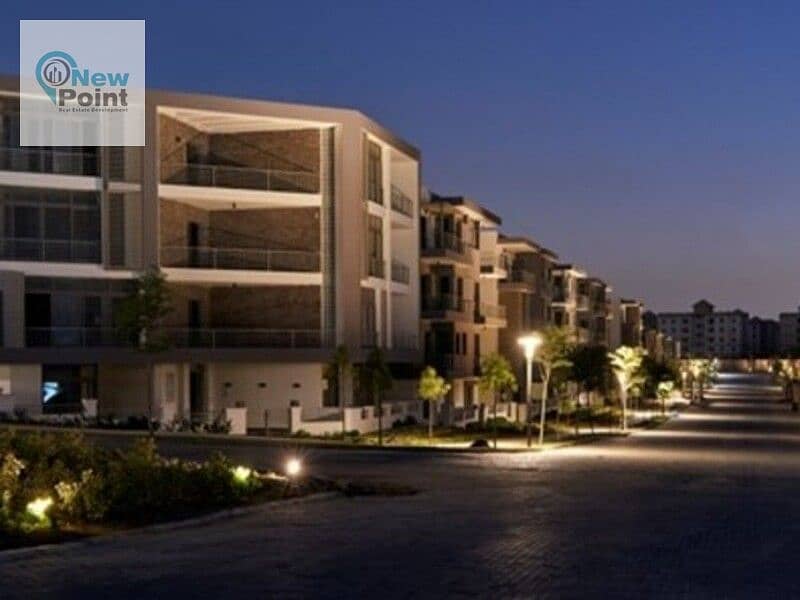 Apartment 133m in the heart of New Cairo In Taj City Compound, madinat masr Development 3