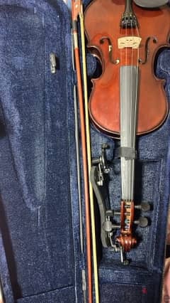 Fitness Professional Violin with Bag, Bow and Epaulet