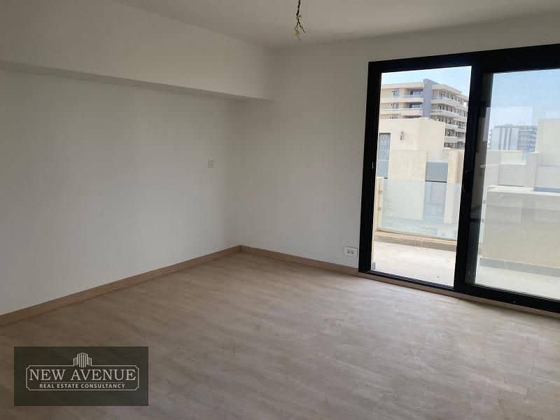 Townhouse with installments 4 bedrooms for sale 2