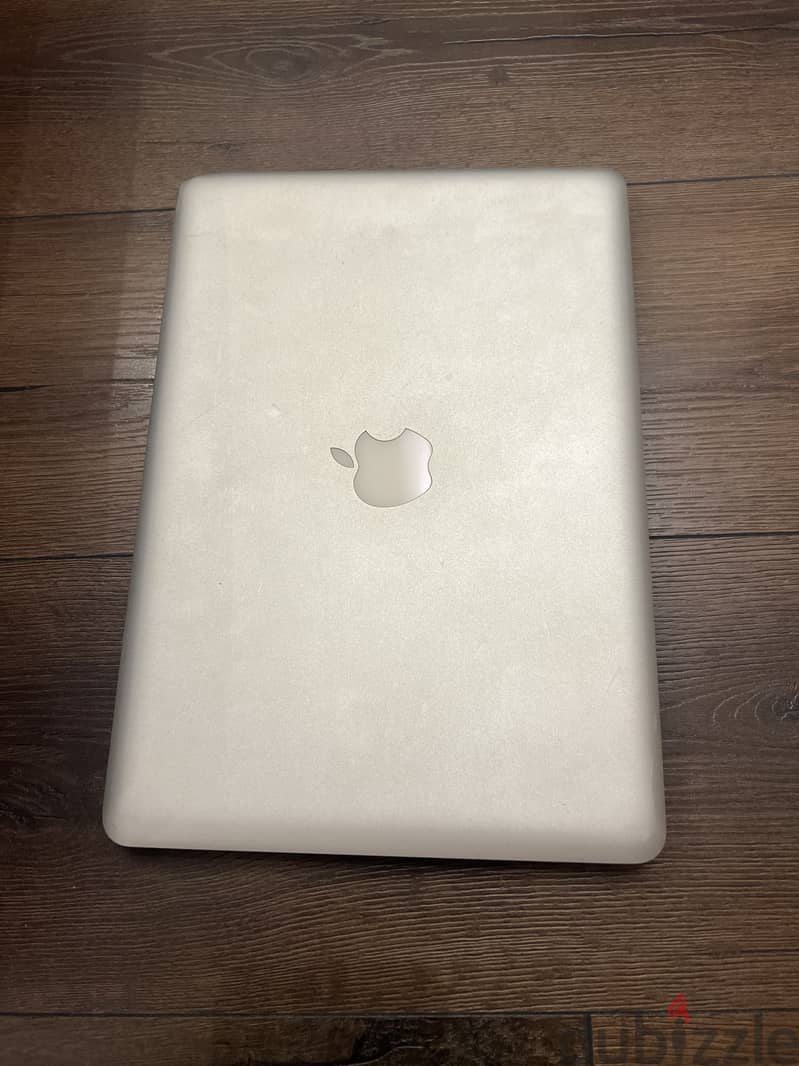 Macbook Pro 13in (Late 2011) 2