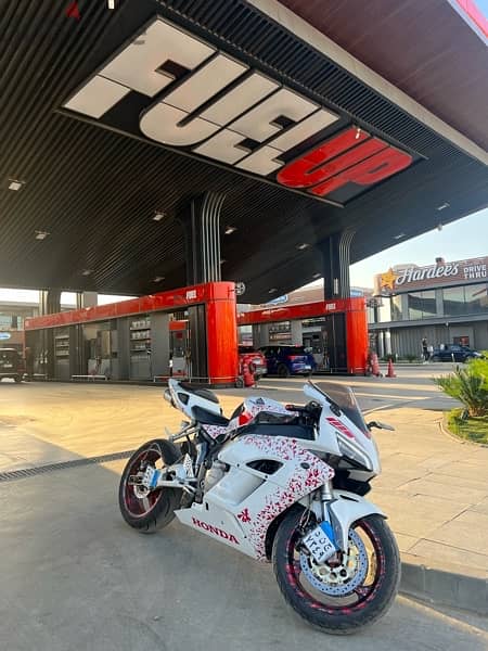 honda 1000 rr 1