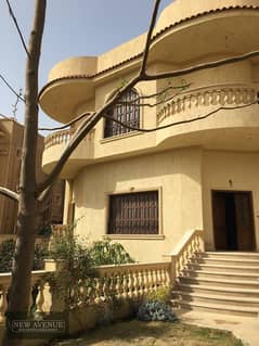 Standalone for sale in  El yasmin - new cairo