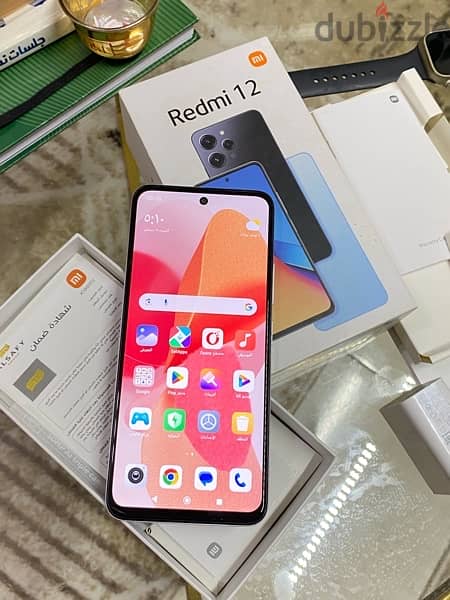 Redmi 12   . معاه كل مشتملاته 8