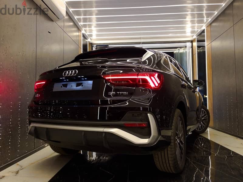 Audi Q3 2024 1