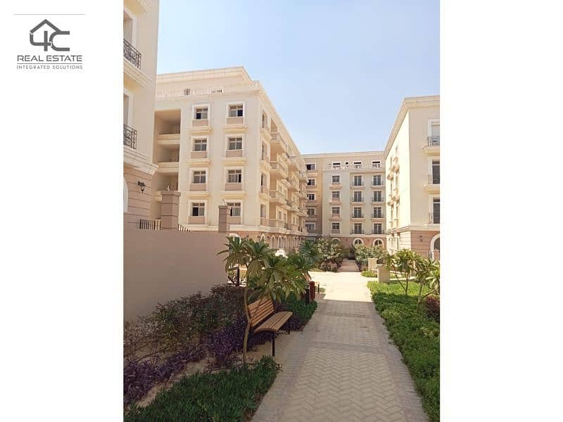 apartment 193 m  fully finished at the lowest price ready to move on view landscape  in hyde park compound new cairo                                 . 9