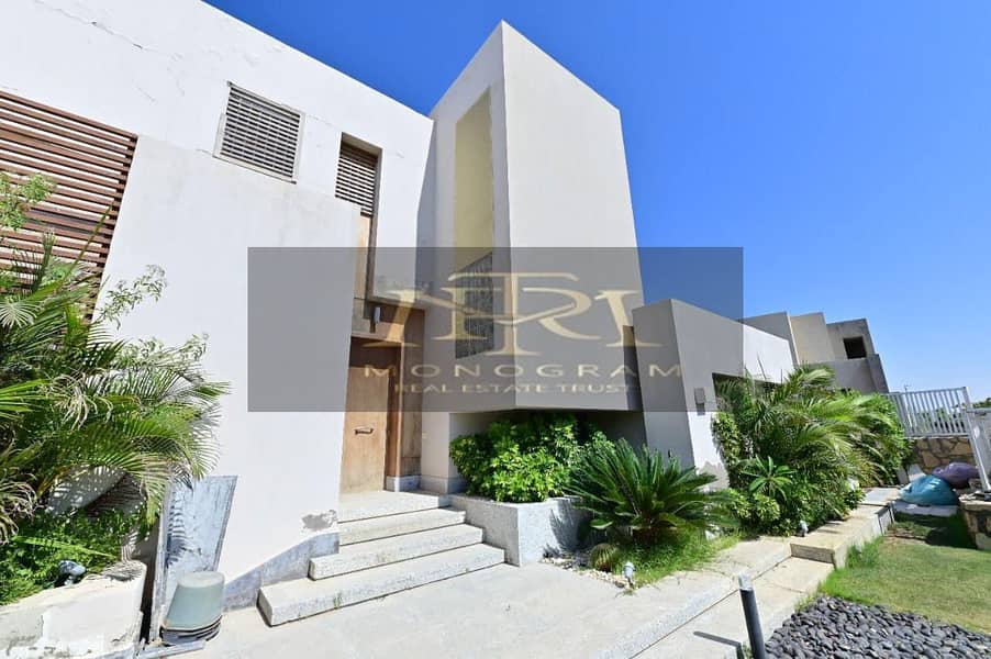 جولف فيلا 750م - 4 غرف ماستر مفروشة بالكامل - صف اول جولف بأقل اوفر الان في هاسيندا باي - hacienda bay 10